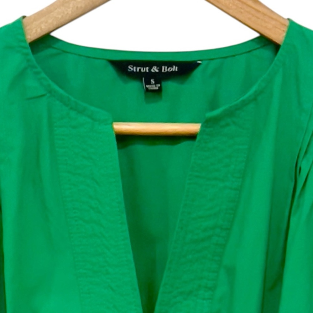 NWOT Strut & Bolt Kelly Green Ruffle Sleeve Mini Dress Small Game Day Resort - Picture 11 of 12